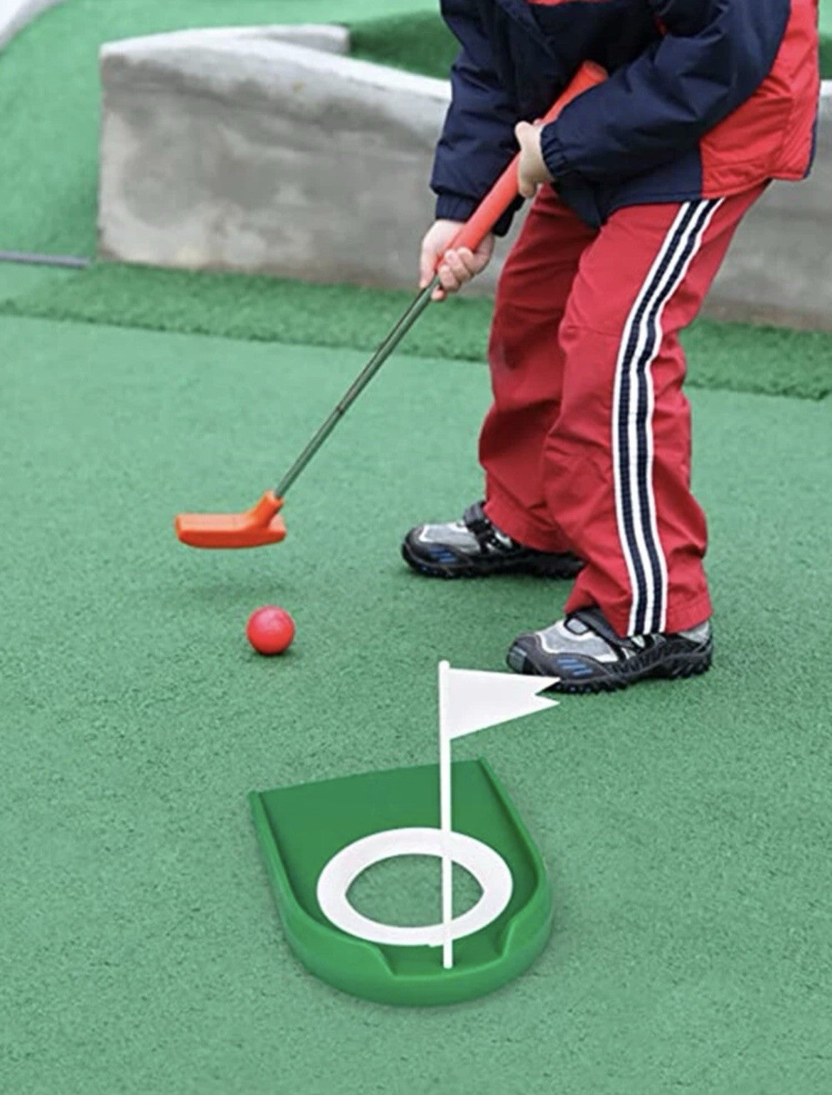 Golf Practice Putting Hole Training Aid Lightweight Portable FREE DELIVERY