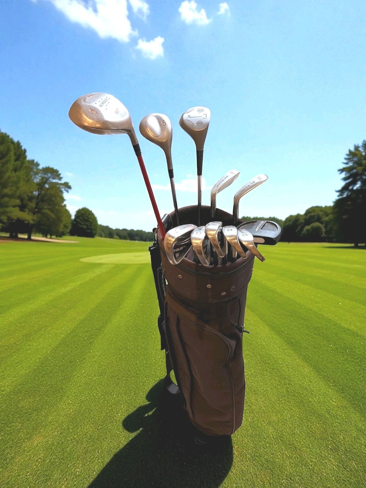 Full Golf Set. Right-Handed Woods, Irons, Putter, Bag. See Description.