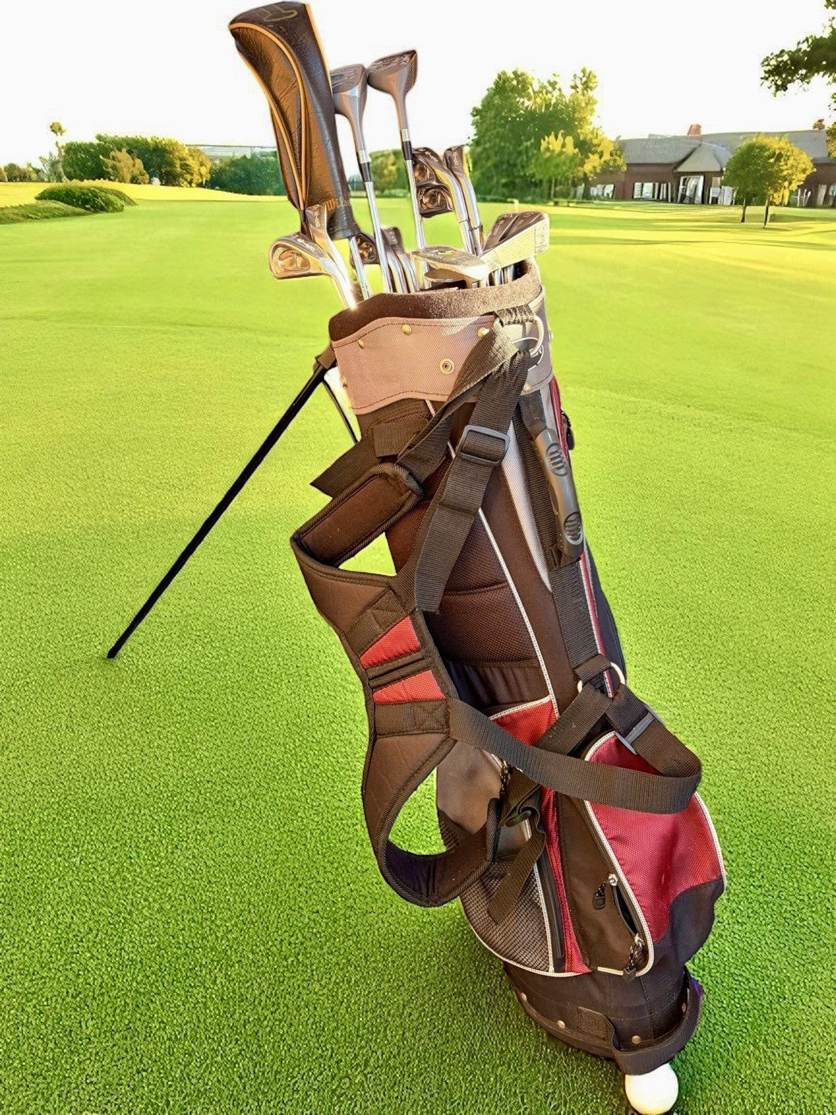 Full Set Golf Clubs. Right-Handed Woods, Irons, Putter + Bag. See Description