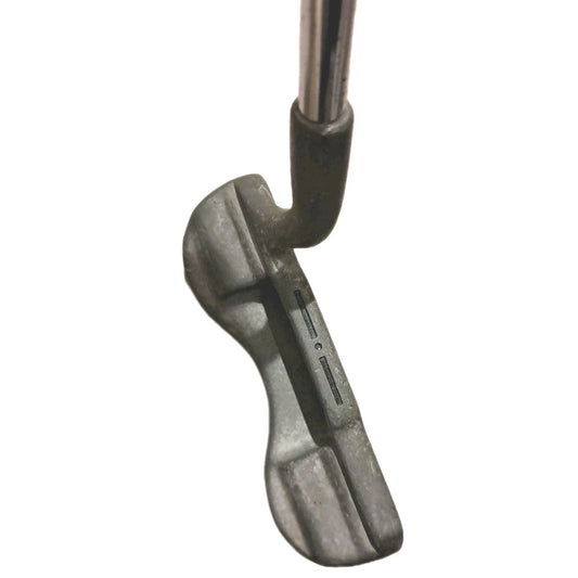 Mallet Headed Golf Putter. Right-Handed Steel Shaft 35"